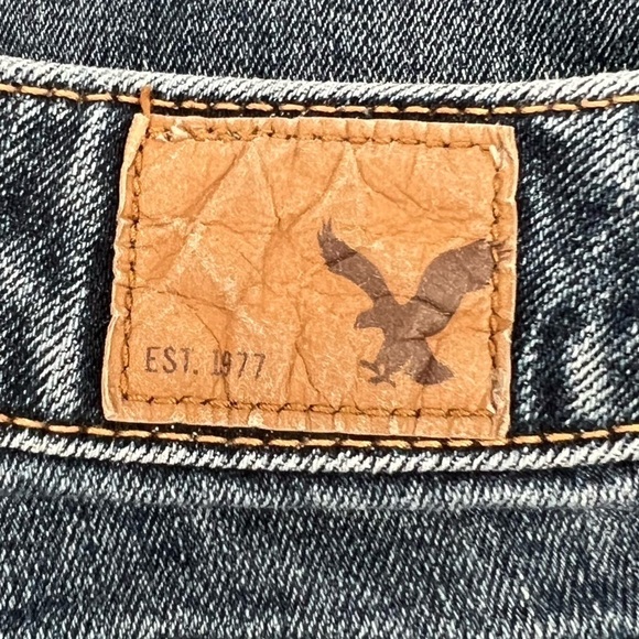 American Eagle Boy Crop Stretch Button Fly Jeans Size 30 Women’s - Picture 7 of 7